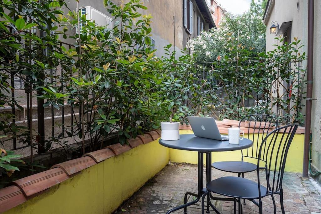 Apartmán Life Is Beautiful Design Loft Navigli Romolo, Netflix, Wifi, Ac And Street Parking Milán Exteriér fotografie